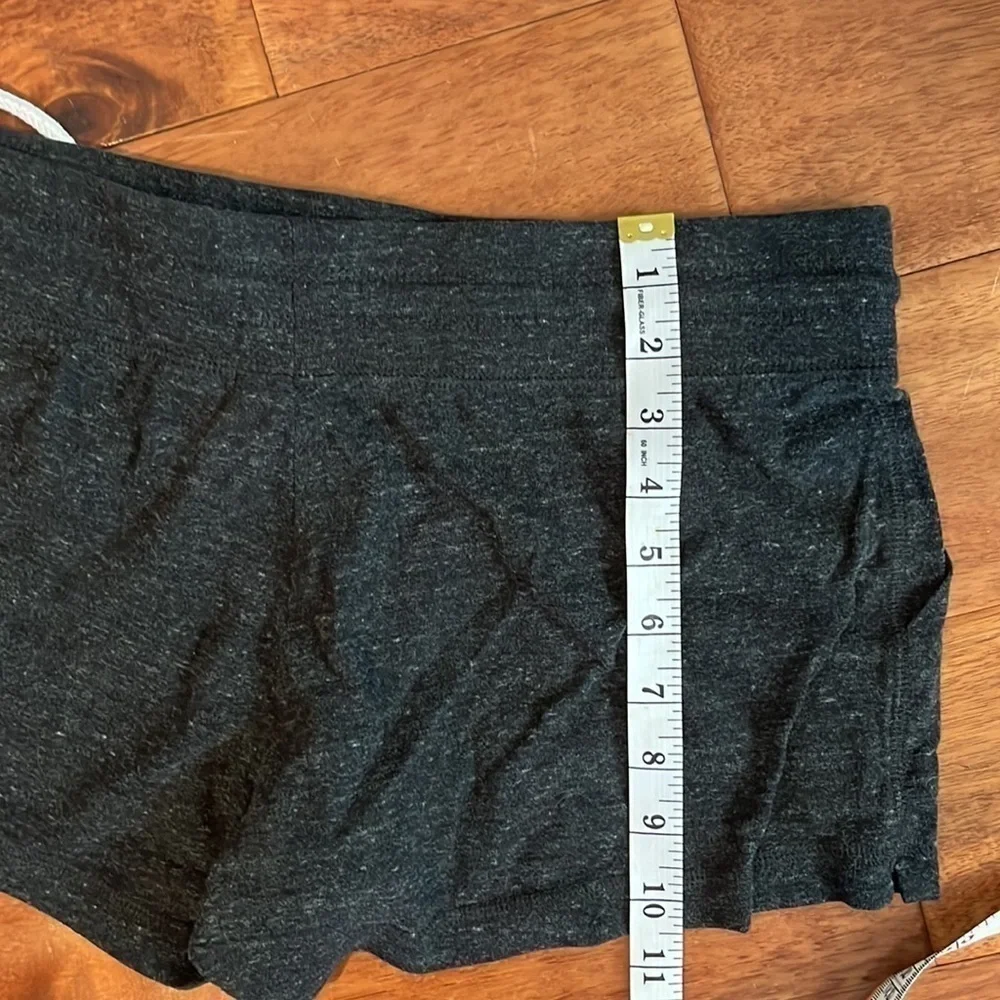 NIKE Gray Cotton jogging shorts size medium - Picture 5 of 5